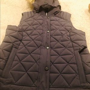 Navy vest with fur-lined hood